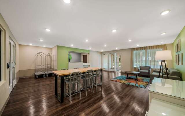 WoodSpring Suites Inverness