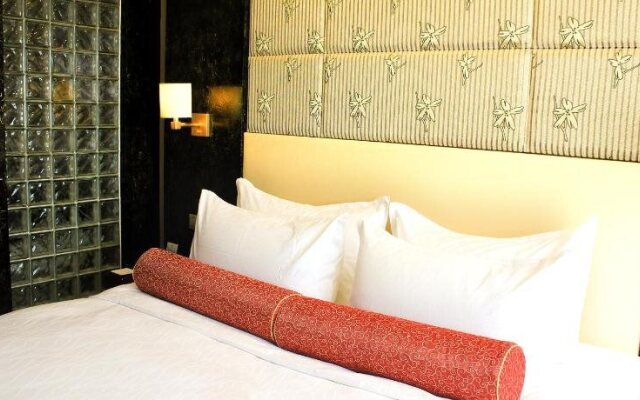 Jinling Danyang Hotel