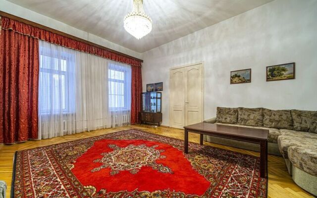 Апартаменты на Литейном пр-те 16