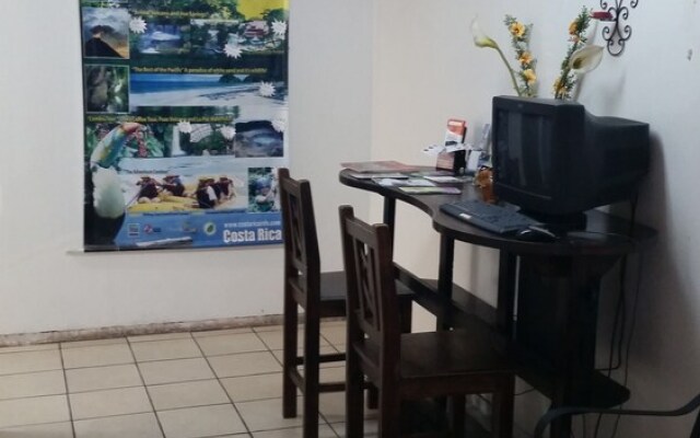 Cala Inn B&B Airport