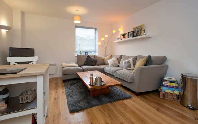 2 Bedroom City Centre Apartment