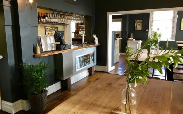 Healesville Garden Accommodation — The Grand Hotel