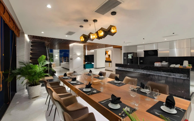Maple Hotel & Apartment