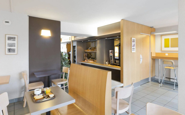 B&B HOTEL Angers 1 Beaucouzé