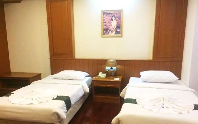 Life Up Resort and Spa