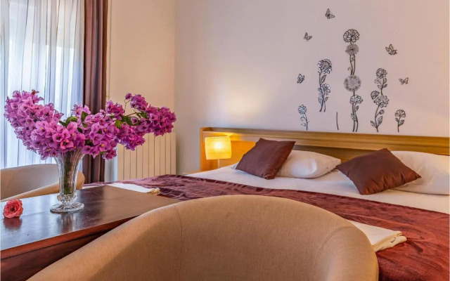 Three-Bedroom Apartment in Medulin