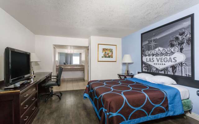 Super 8 by Wyndham Las Vegas North Strip/Fremont St. Area