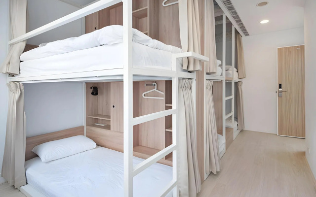 Flip Flop Hostel - Main Station