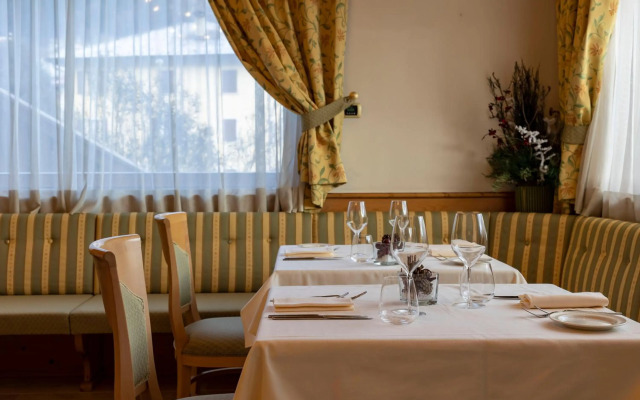 Beverly Alps Hotel & Spa