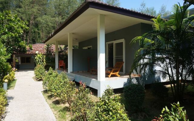 Cousin Resort Koh Kho Khao Beach