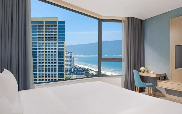 Awaken Danang Hotel