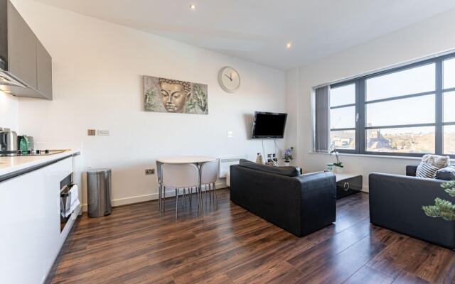 Lavish Loft Conversion - Amazing Location
