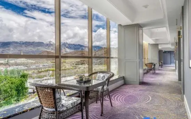 LANOU Hotel (Daocheng Binhe Road)