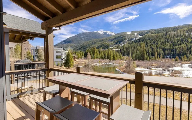 47 River Run Townhomes 3 Bedroom Townhouse by RedAwning