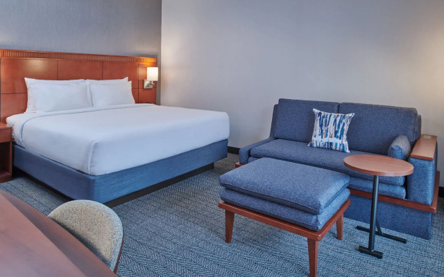Courtyard by Marriott Detroit Livonia