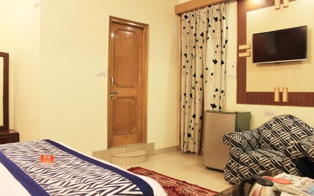 Hotel Vinayak Grand