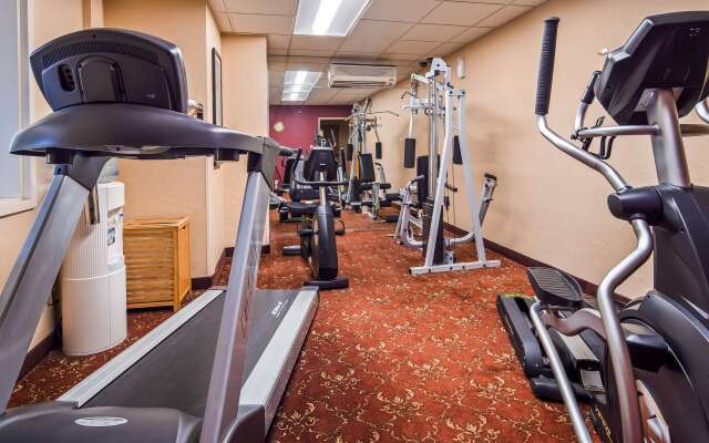 Best Western Plus Caldwell Inn & Suites