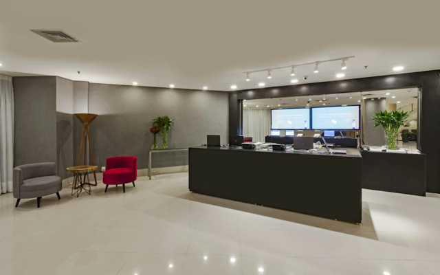 Blue Tree Premium Morumbi - Image 2