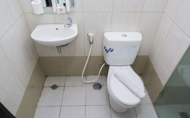 City View Studio Apartment at Tamansari La Grande