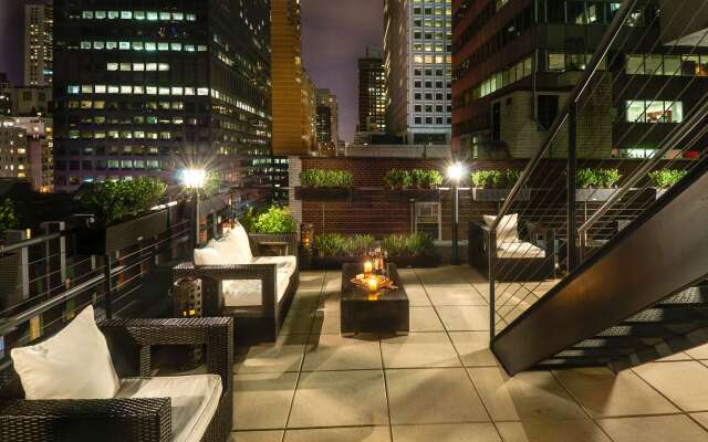 The Carvi Hotel New York, Ascend Hotel Collection