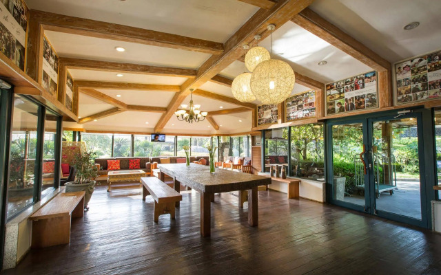 Seaes Hotel & Resort