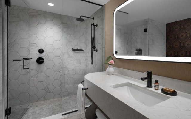 The Dorian, Autograph Collection