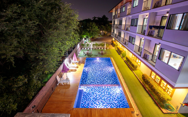Huen Jao Ban Hotel
