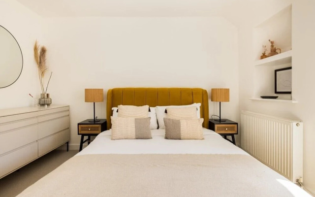 The London Loft - Glamorous 2bdr Flat With Parking