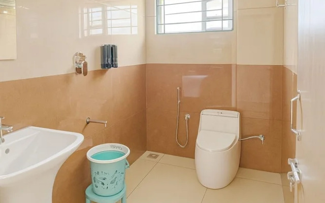 Savi Service Apartments