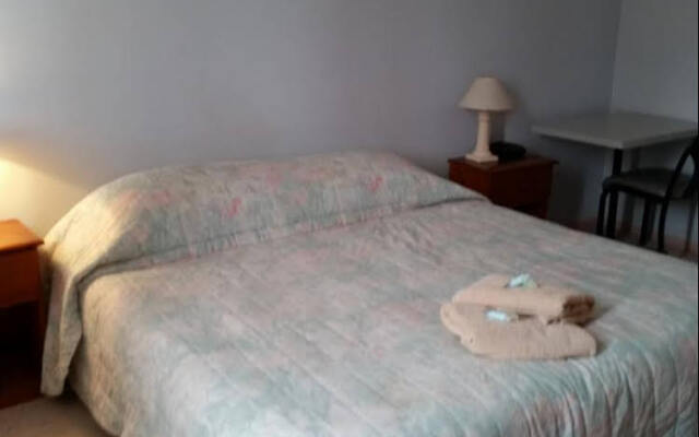 Parers King Island Hotel