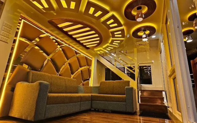 Anugraha Houseboats