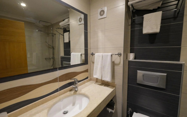 Kandelor Hotel