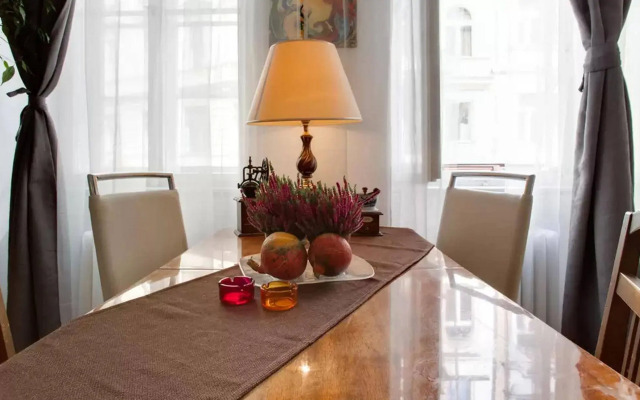 Melantrichova Apartment