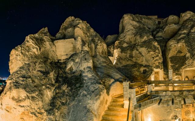 Cappadocia Ennar Cave
