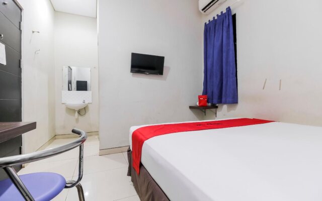 RedDoorz near Samarinda Central Plaza