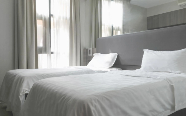 Amrise Hotel Kitchener