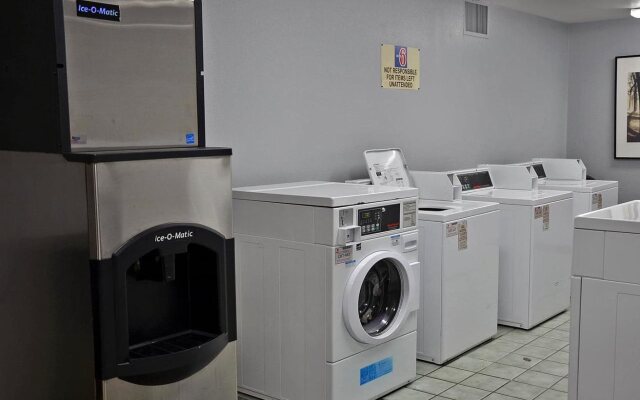 Motel 6 Atlanta Northwest - Marietta