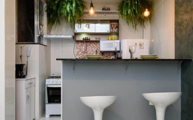 Pineapples BRX704 Apartamento em Copacabana