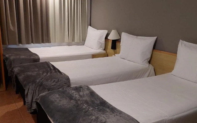 Ibis Santos Gonzaga Praia