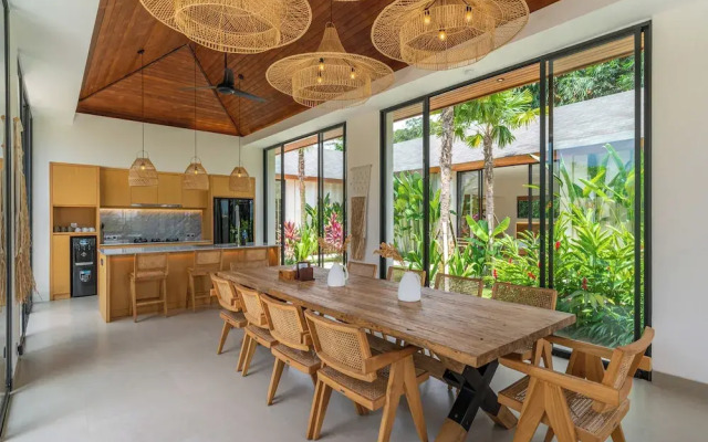 Rosita Ubud - Stunning 5BR Villa