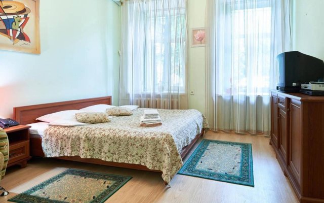 Home Hotel Apartments on Mykhailivska Square - Kiev