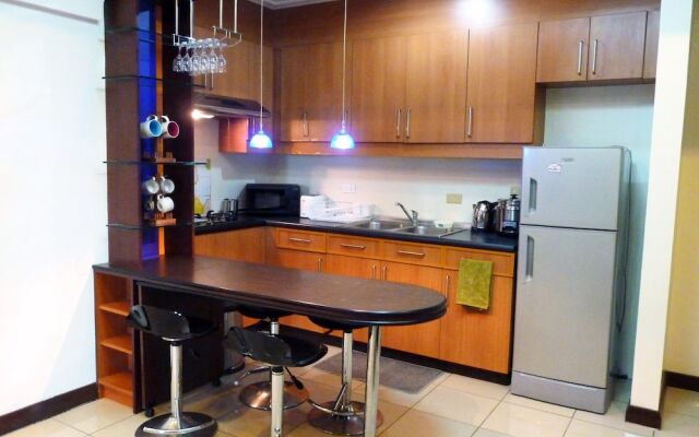 1 Br Robinsons Place Manila Rpr6