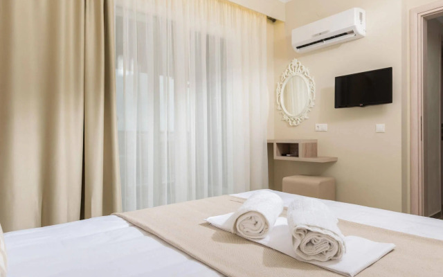 Ammos Beach Seaside Luxury Suites Hotel