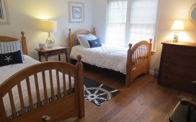 76 Olde Towne Lane - Four Bedroom House