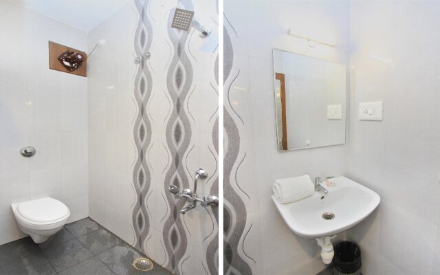 OYO 11960 Hotel Le Citi Inn