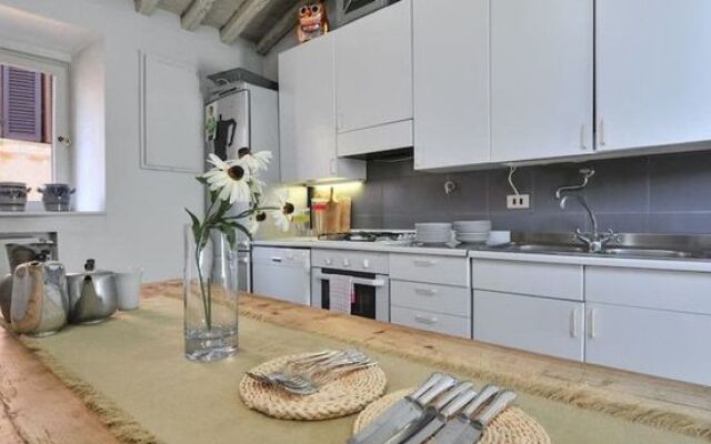 Unique 3 Bed Flat In The Heart Of Trastevere