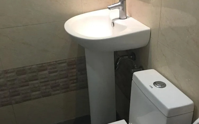 Mambaling Pension House - 2