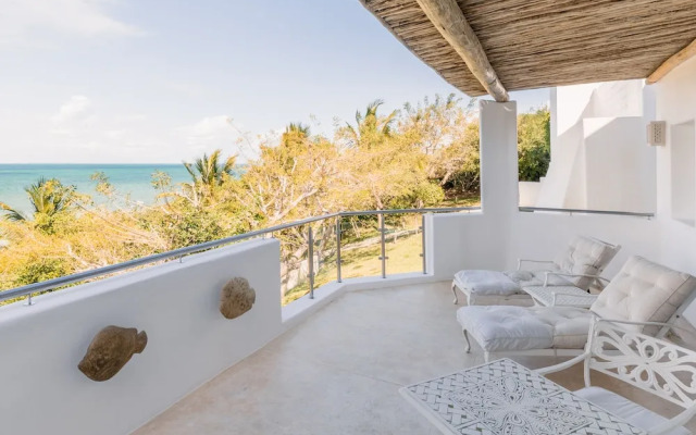 Santorini Mozambique