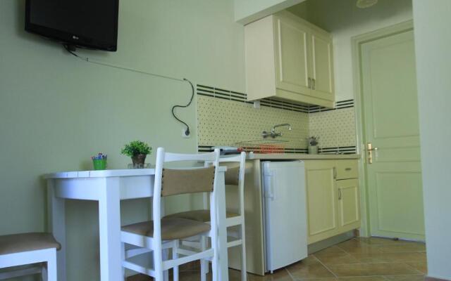 Iliobasilema Studios And Apartment