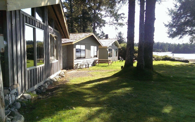 Mackenzie Beach Resort